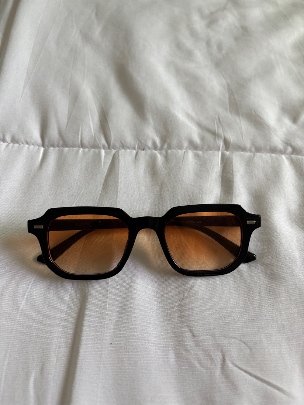 Women’s Black Square Sunglasses with Brown Gradient Lenses